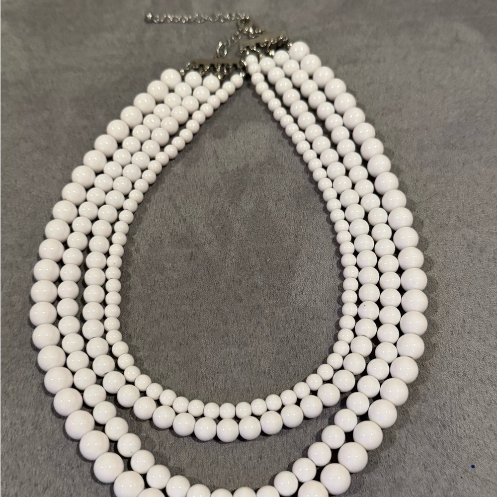 Elegant White Beaded Necklace